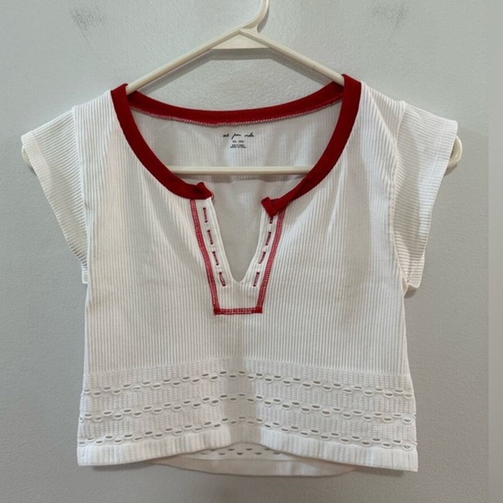 Urban outfitters crop top!!